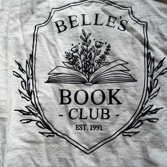 Disney Bell’s Book Club tshirt - Picture 3 of 3